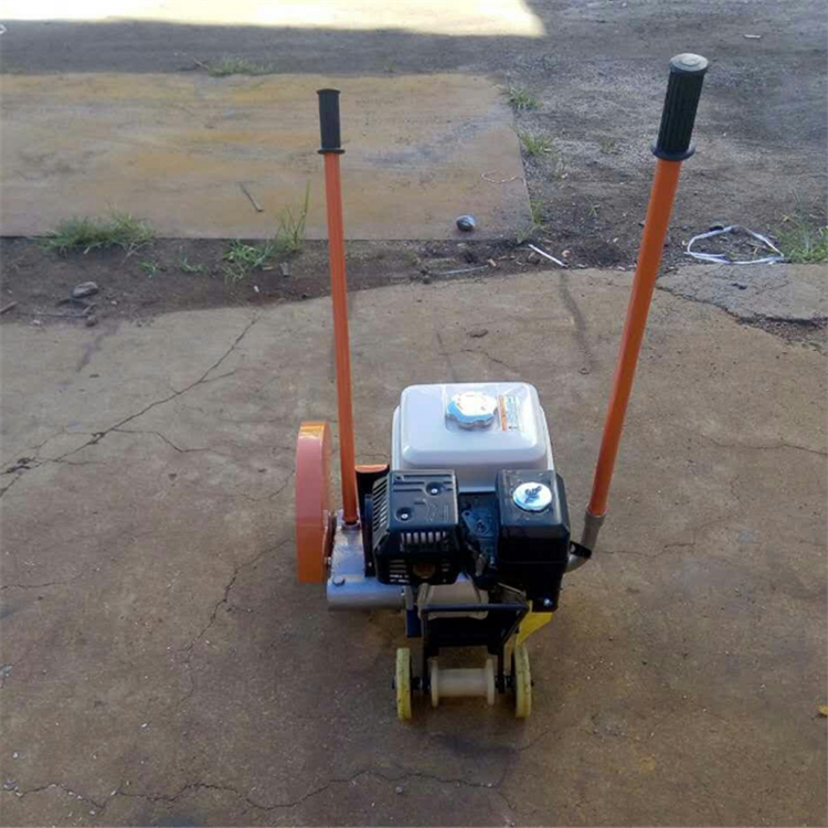 �܉�܉�C����D1